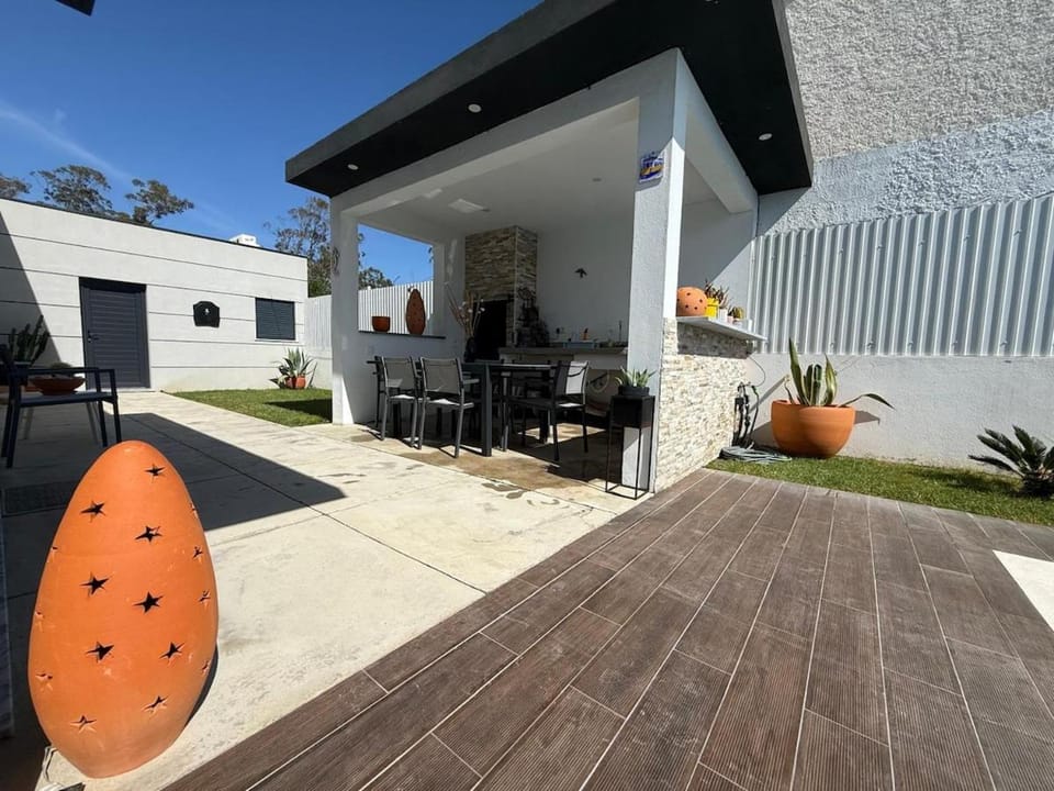 NEW - Casa do Mar - Heated pool Villa in Setubal District