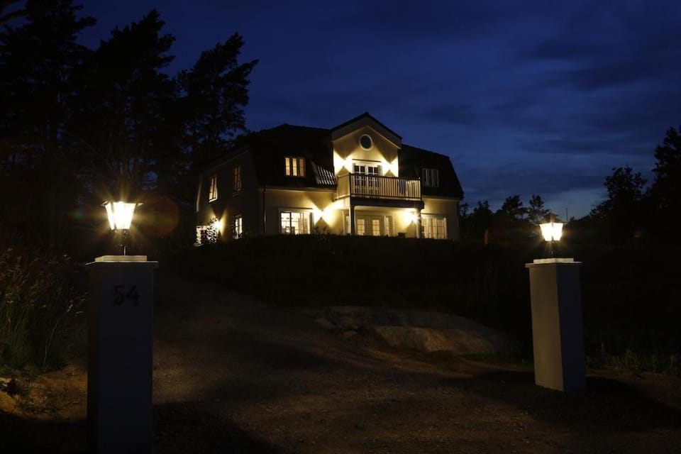 Exclusive New Country Mansion Villa - Ocean Views 45 mins from Stockholm Downtown Villa in Stockholm County