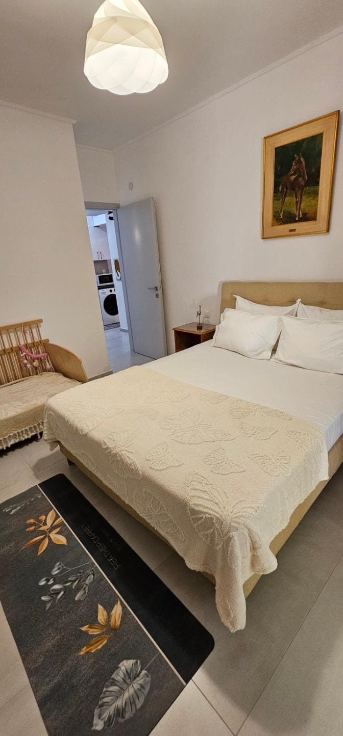 Alda's Garden Bliss Apartment in South Athens