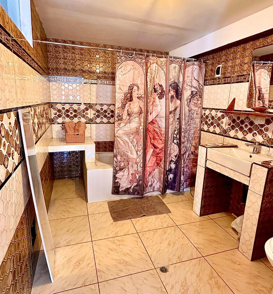 3BR Loft, City Center, Jacuzzi Tub, Mountian Views Apartment in Pisac
