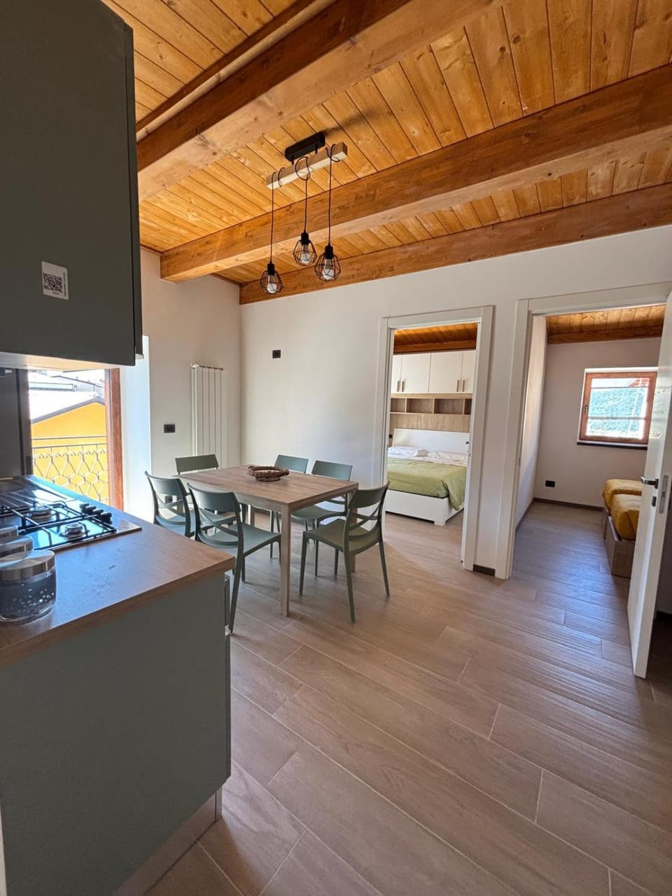 Kitchen or kitchenette, Living room, Dining area
