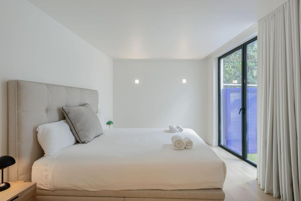 Chiado Prime with Terrace by Homing Apartment in Lisbon