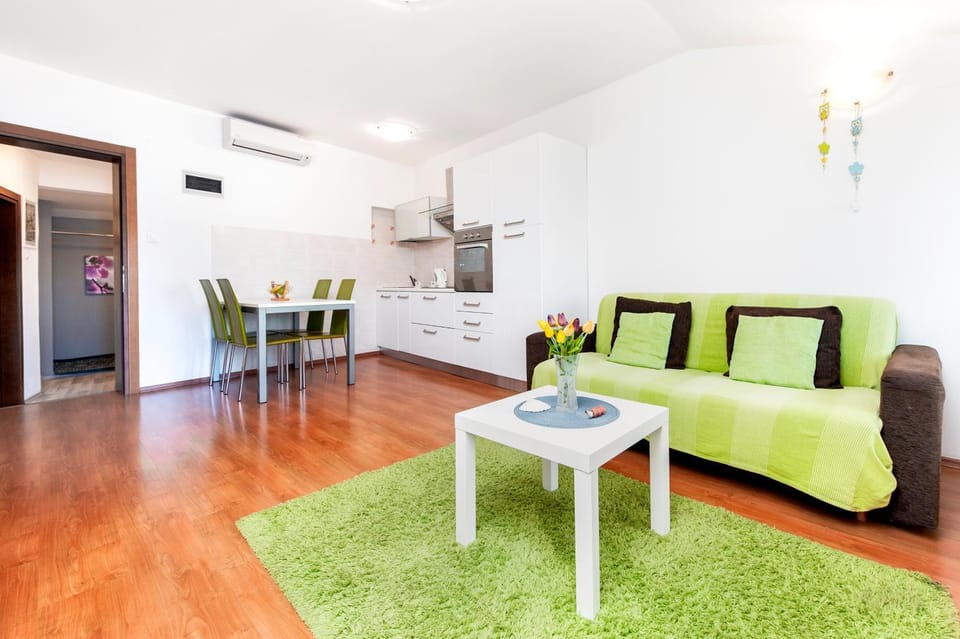 Sea View Apartment Apartment in Rovinj