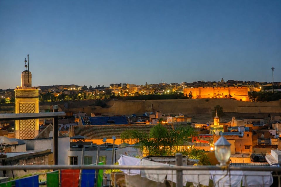 Nearby landmark, Day, Night, City view, Landmark view