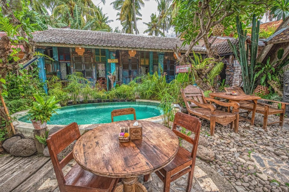 Garden, Swimming pool