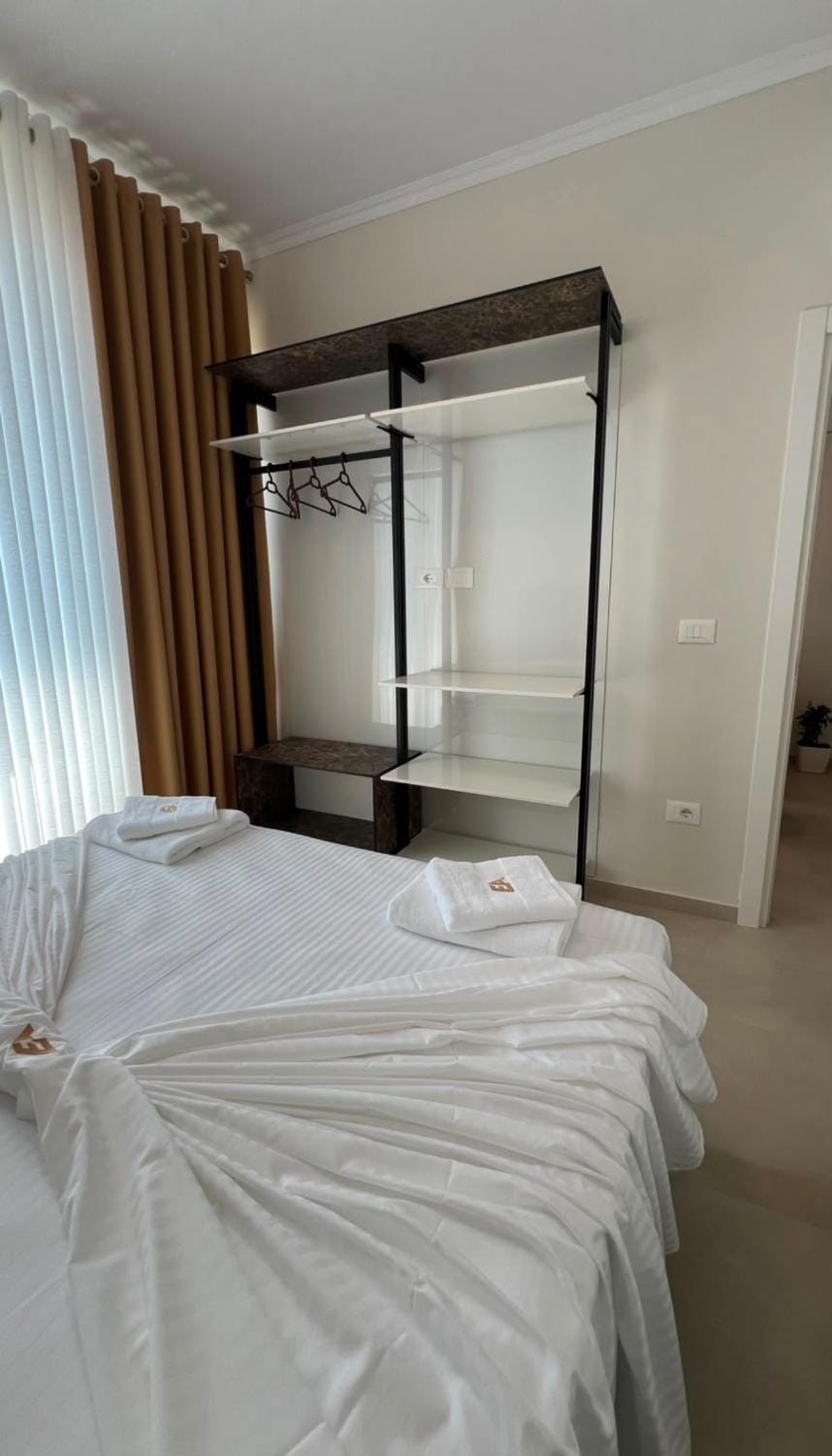 EA Palm Apartments Apartment in Vlorë County, Albania
