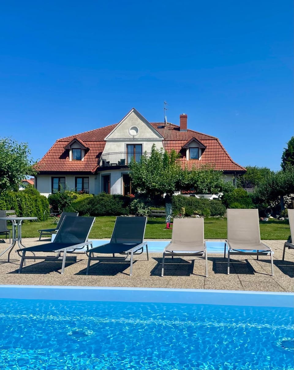 Property building, Pool view