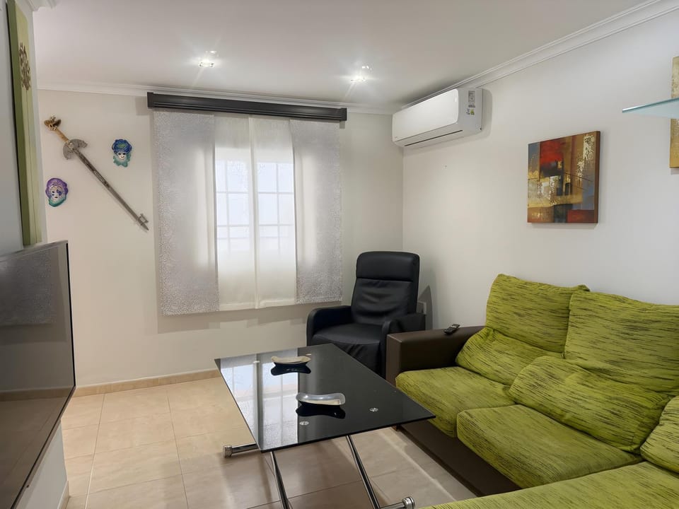 Apartamento de 2 habitaciones y balcon cerca de la playa Apartment in Conil de la Frontera