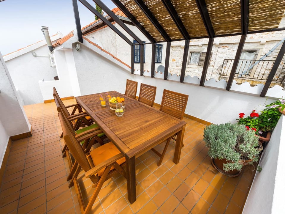 BBQ facilities, Balcony/Terrace
