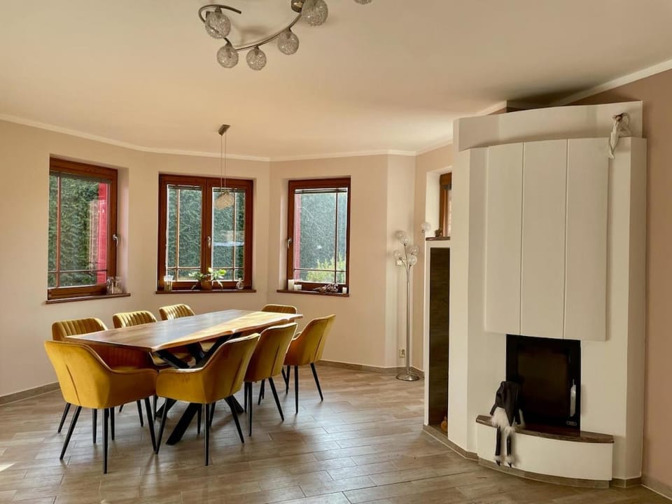 Spacious 3 plus 1 apartment 90m2 with terrace and garden Apartment in Czechia