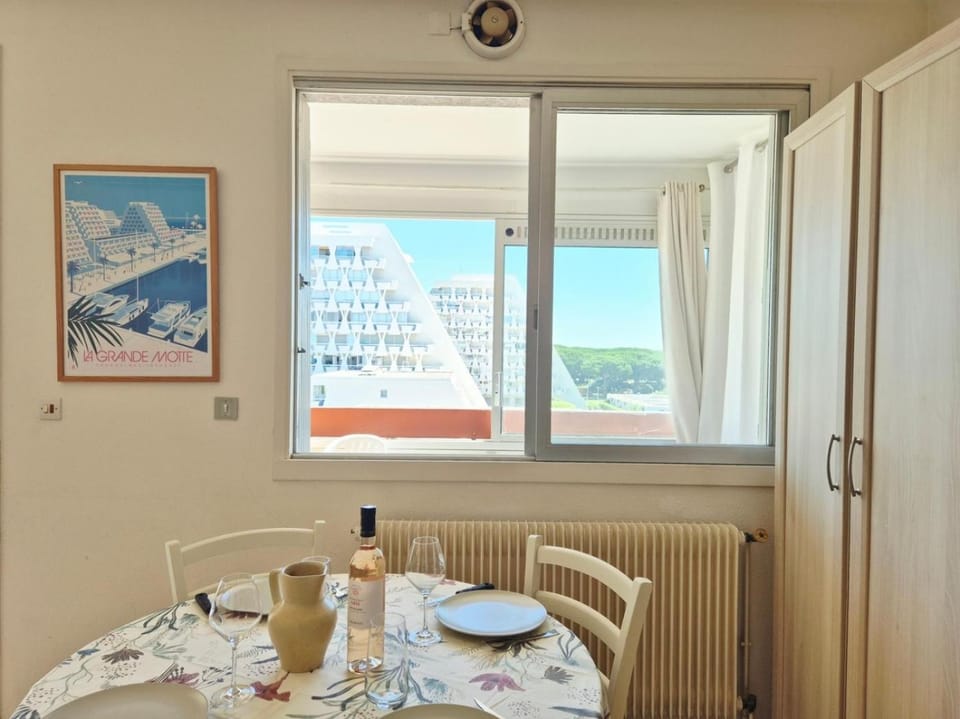 Dining area, Sea view