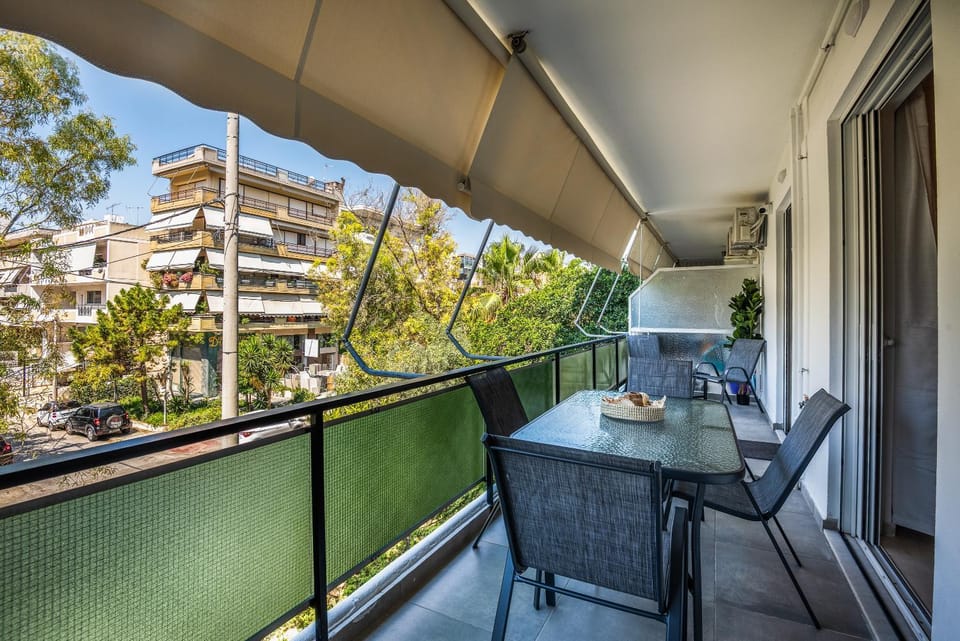 Patio, Day, View (from property/room), Balcony/Terrace, Seating area, Dining area