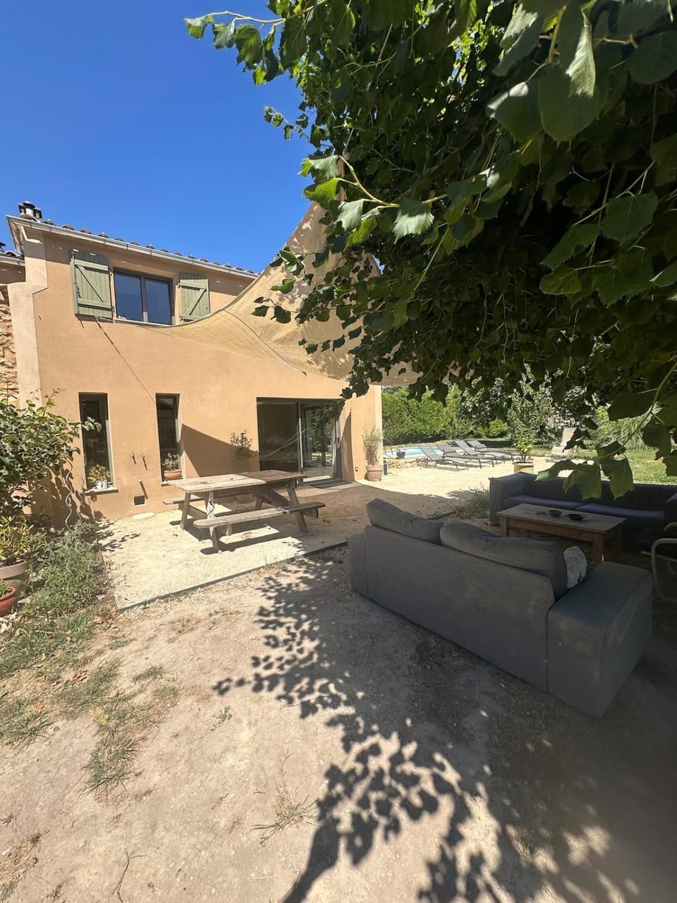 Havre de paix avec piscine à 3 minutes de Lourmarin Villa in La Roque-d'Anthéron