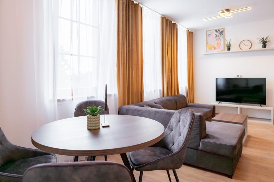 Castle Hill Residence Free Parking Apartment in Bratislava