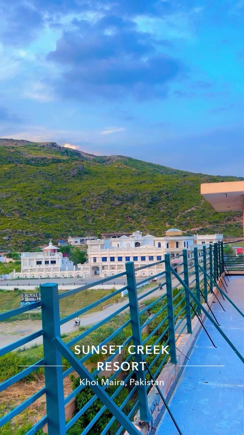 Sunset Creek Bed and Breakfast in Pakistan