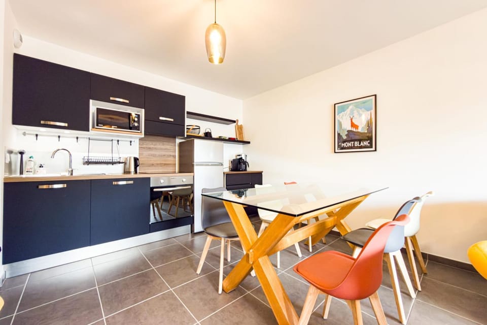 Apartment with a terrace Apartment in Saint-Gervais-Bains