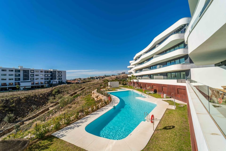 Day, Balcony/Terrace, Pool view, Swimming pool