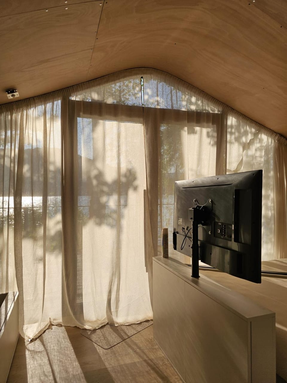 Coliba Contemporana House in Romania