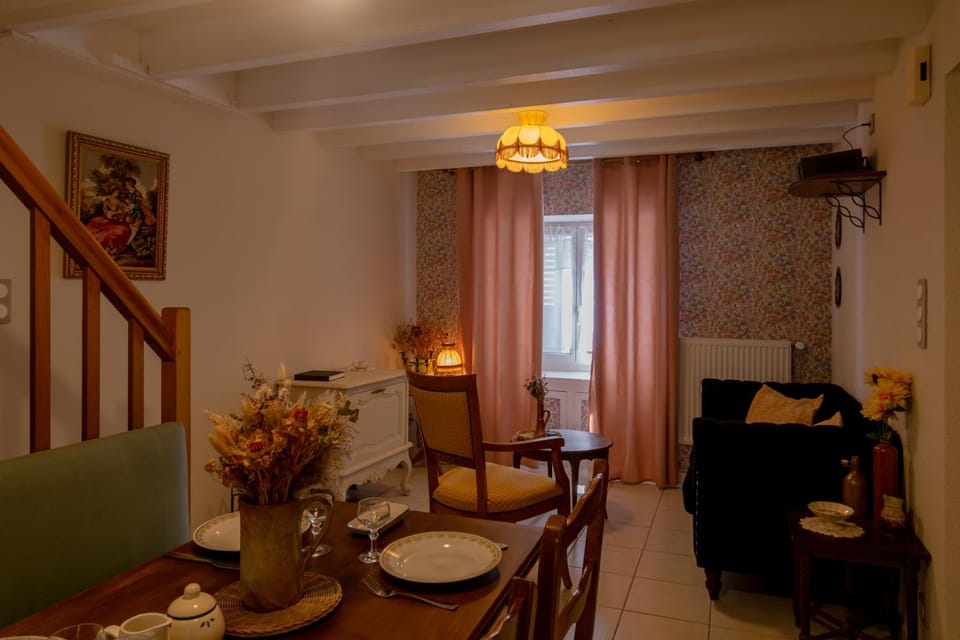 Le Logis des Fontaines - Au pied du Château Apartment in Fougères