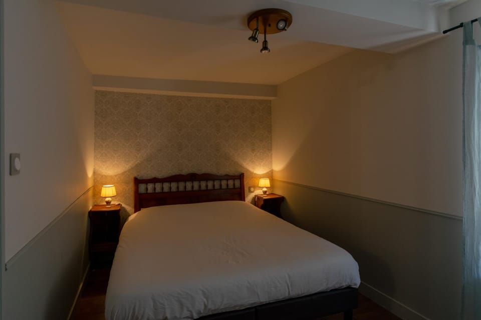 Le Logis des Fontaines - Au pied du Château Apartment in Fougères