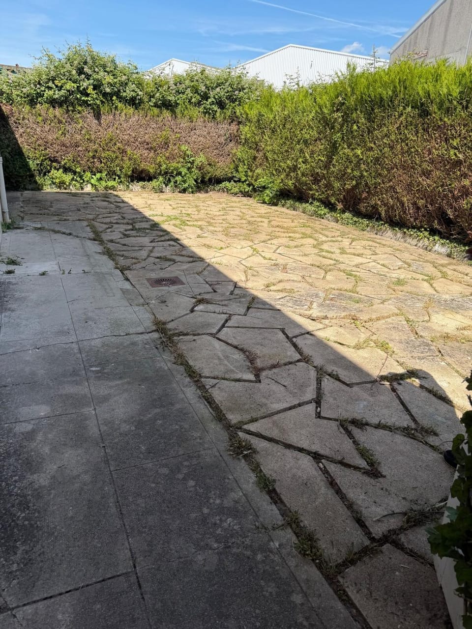 Great location next to a park and downtown, well-equipped Apartment in Normandy