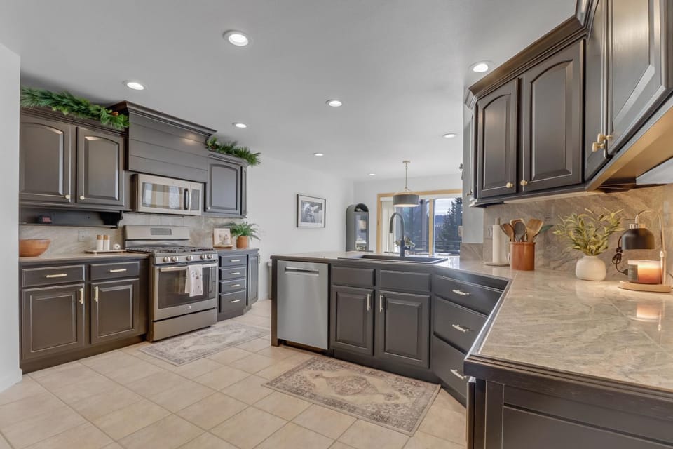 Kitchen or kitchenette, furniture, microwave, oven, stove, kitchen