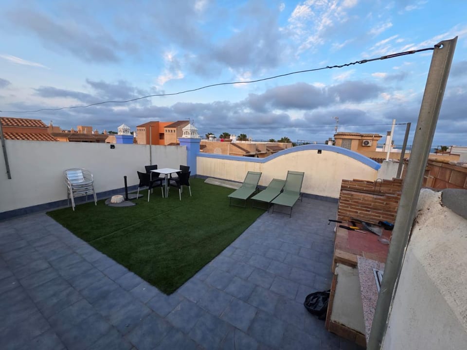 Day, BBQ facilities, View (from property/room), Balcony/Terrace, sunbed