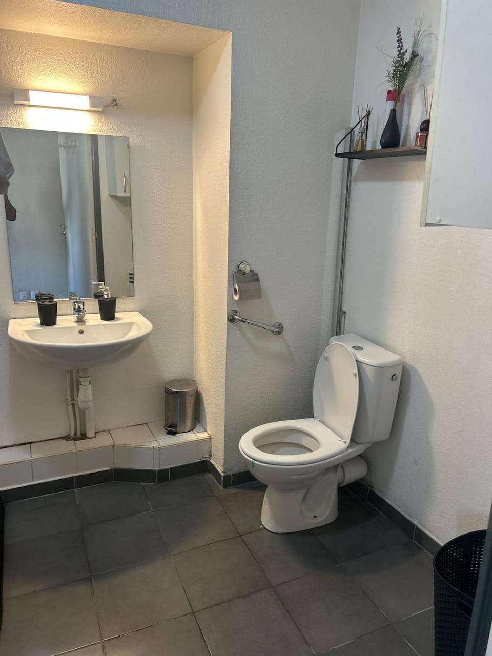 Studio à Nice Calme et Tout Équipé Apartment in Nice