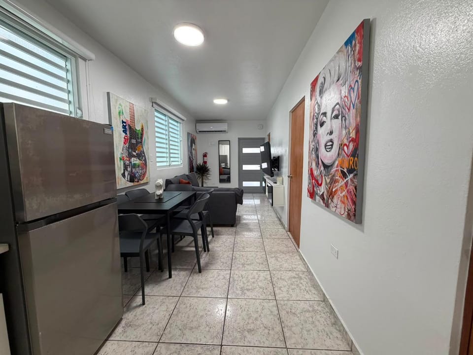 Central San Juan 3BR Apt Sleeps 8 Apartment in San Juan