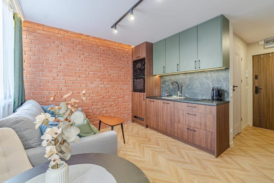 Kitchen or kitchenette, Living room, Seating area, stove