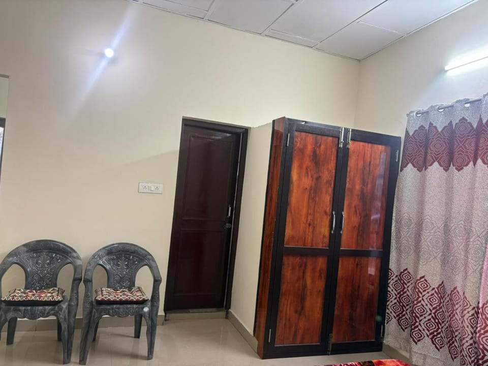 Homely Hideout Vacation rental in Himachal Pradesh