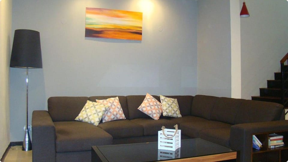 Althea's nice, comfy 4 BR townhouse with pool in Grand Bay- AH 1 House in Grand Baie