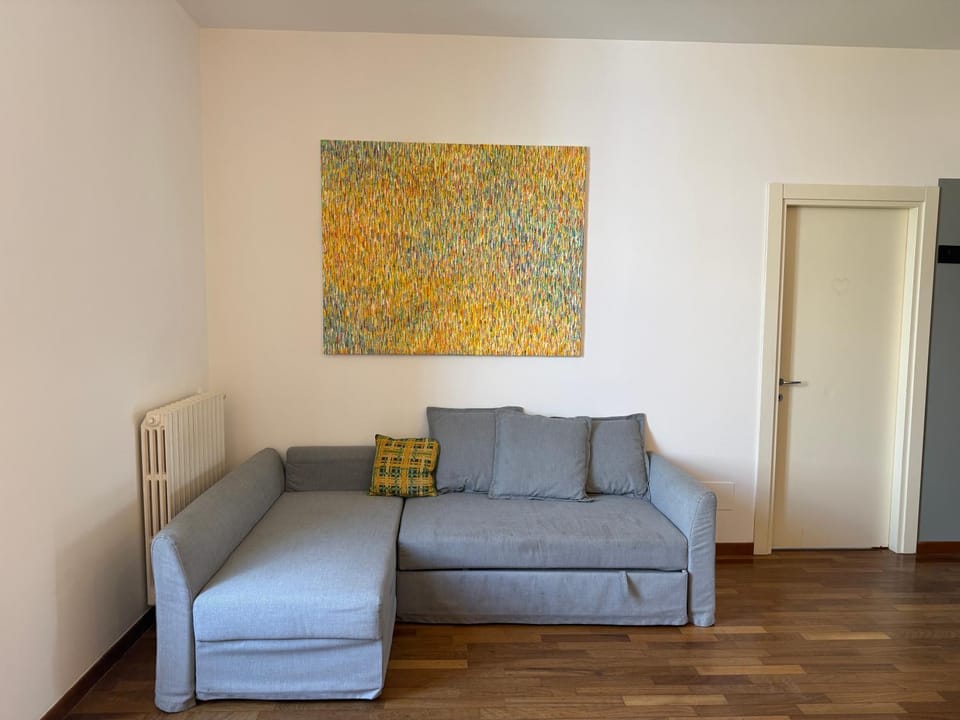 Milano Art Gallery Apartment - 10 min to Duomo Apartment in Milan