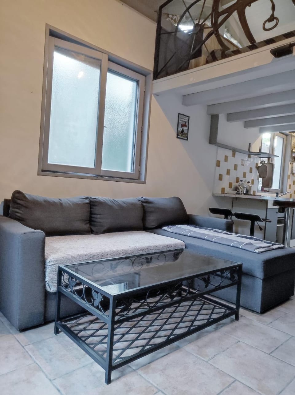 Living room, Seating area