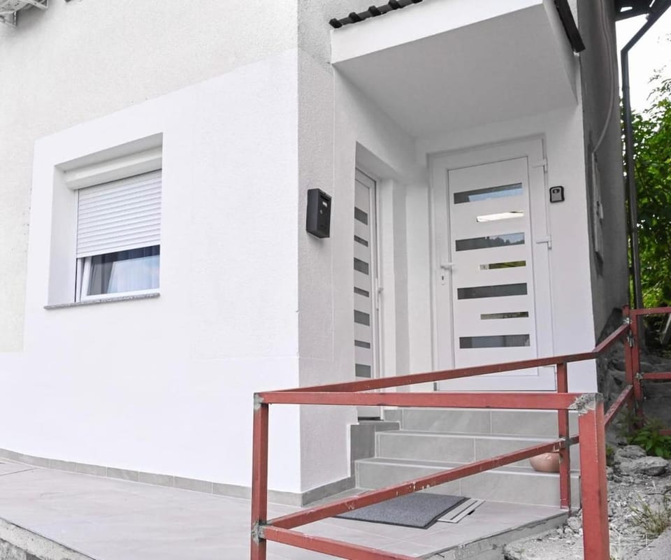 Izola1! Modern apartment in the heart of Jajce Apartment in Federation of Bosnia and Herzegovina