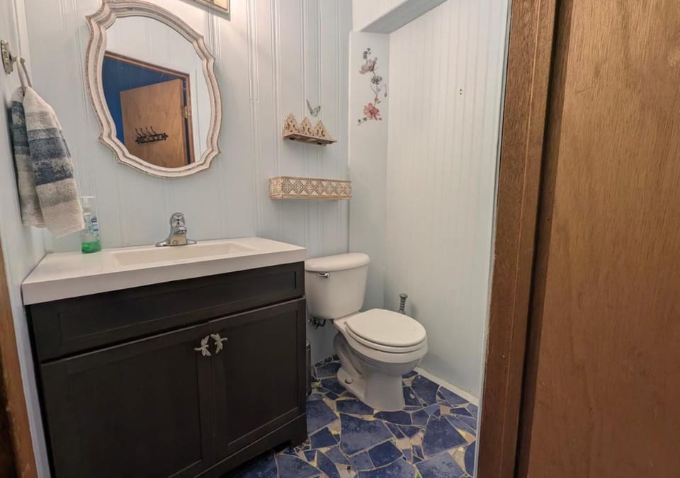 Toilet, Bathroom