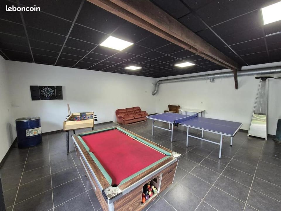 Billiard, Game Room, Table tennis