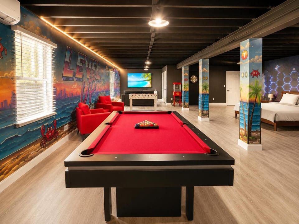 Billiard, Game Room, TV and multimedia, Living room, Evening entertainment