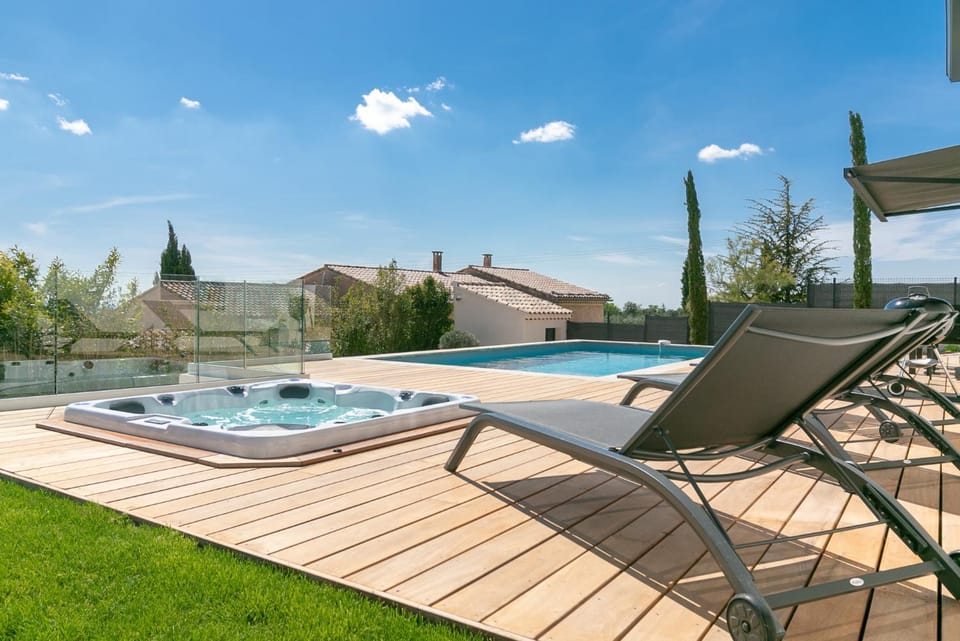 La Contemporaine - Piscine & Spa - Bersy Luxury Villa in Bédoin