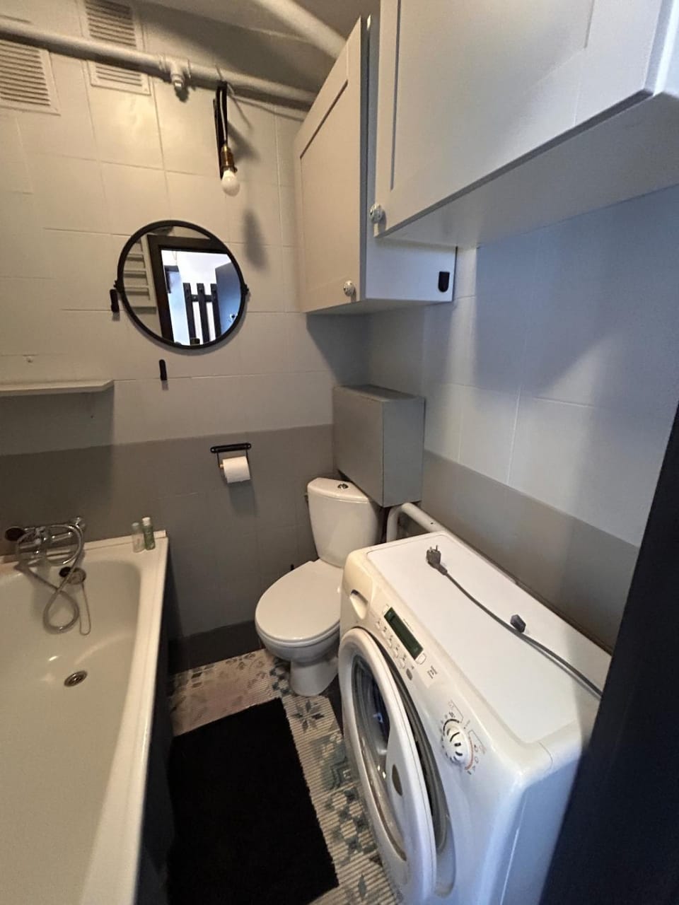 Toilet, Bathroom, washing machine, dryer