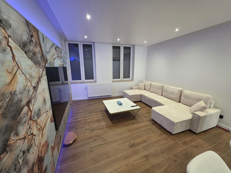 Home cinema House in Liège