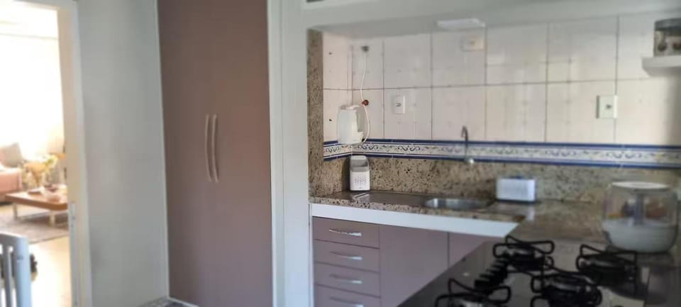 Kitchen or kitchenette, Kitchen or kitchenette