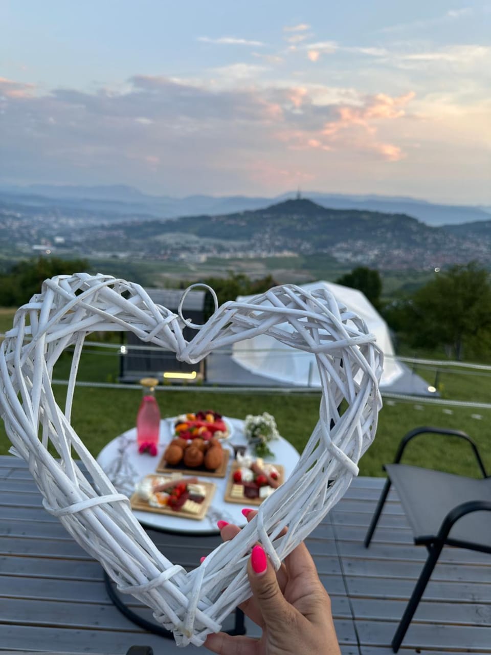 Džipsi glamping resort House in Sarajevo