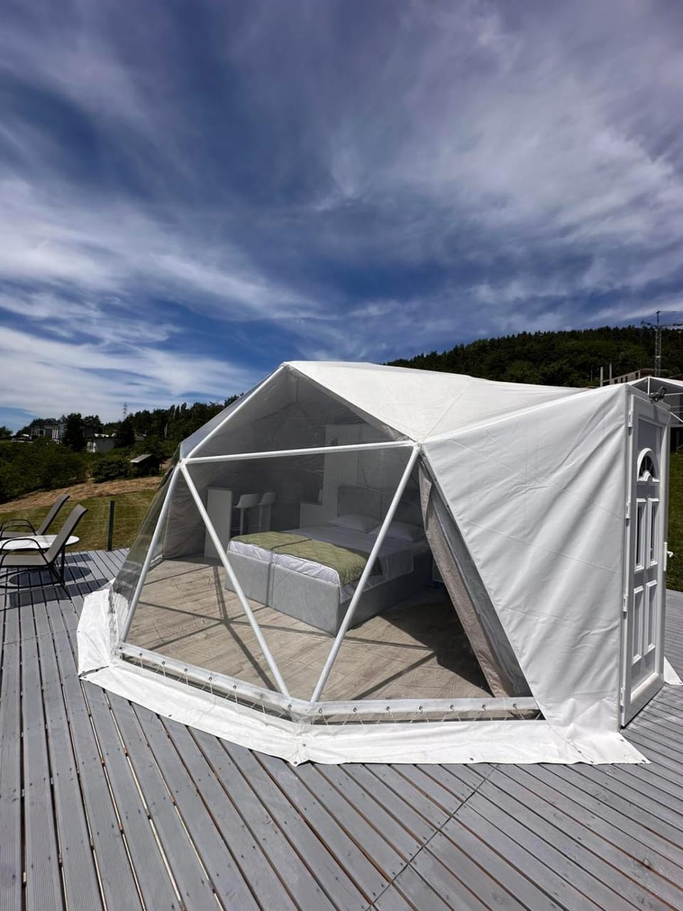 Džipsi glamping resort House in Sarajevo