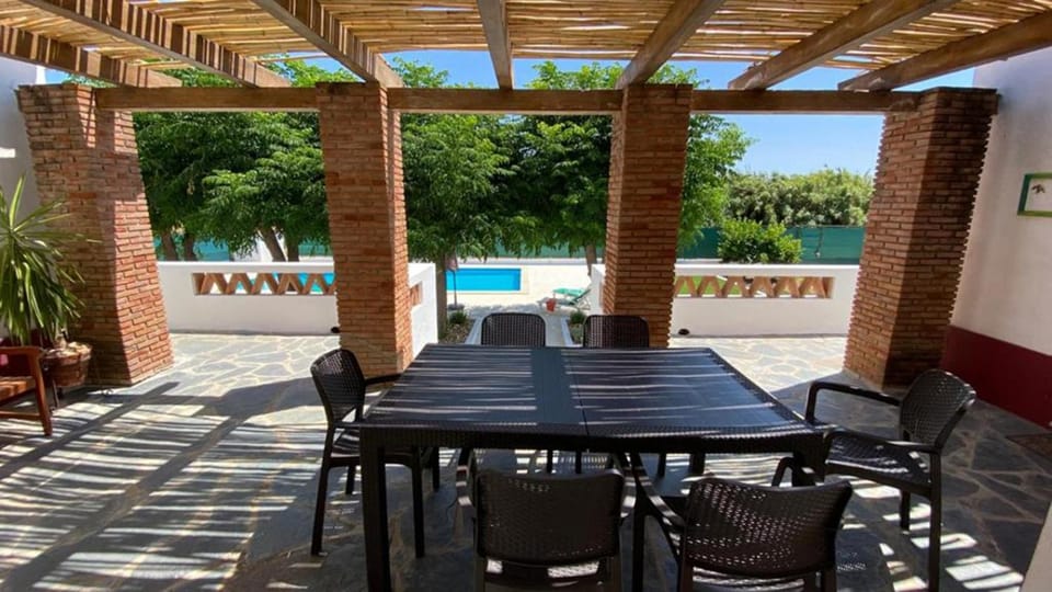 Tapada Poço das Canas Villa in Évora District, Portugal