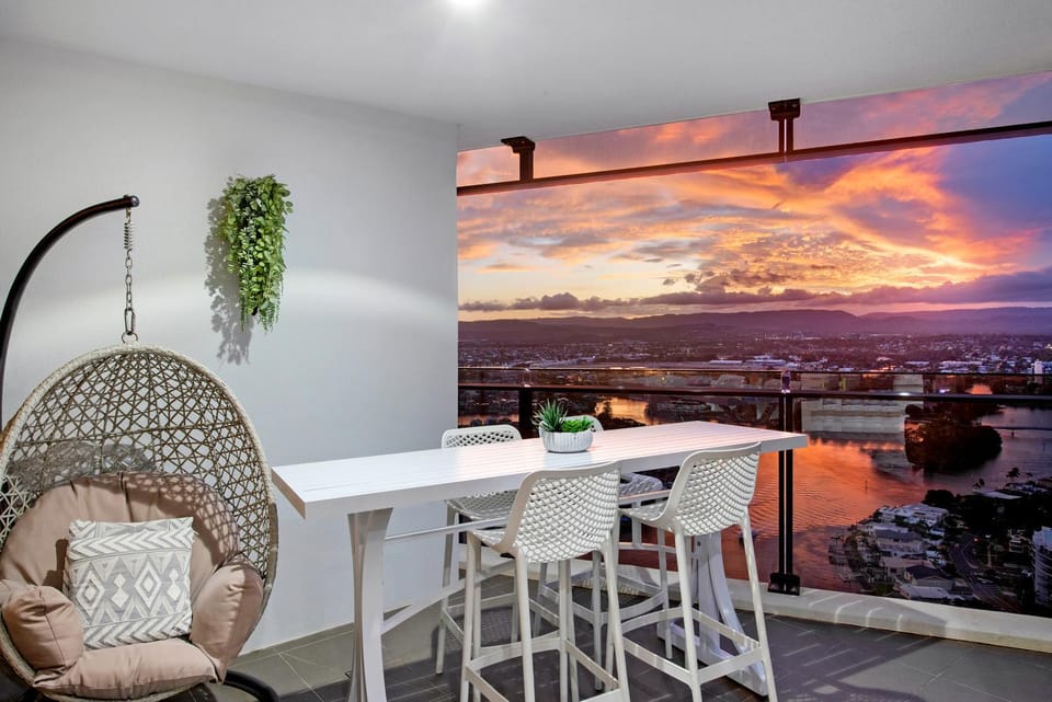 View (from property/room), Balcony/Terrace, Sunset