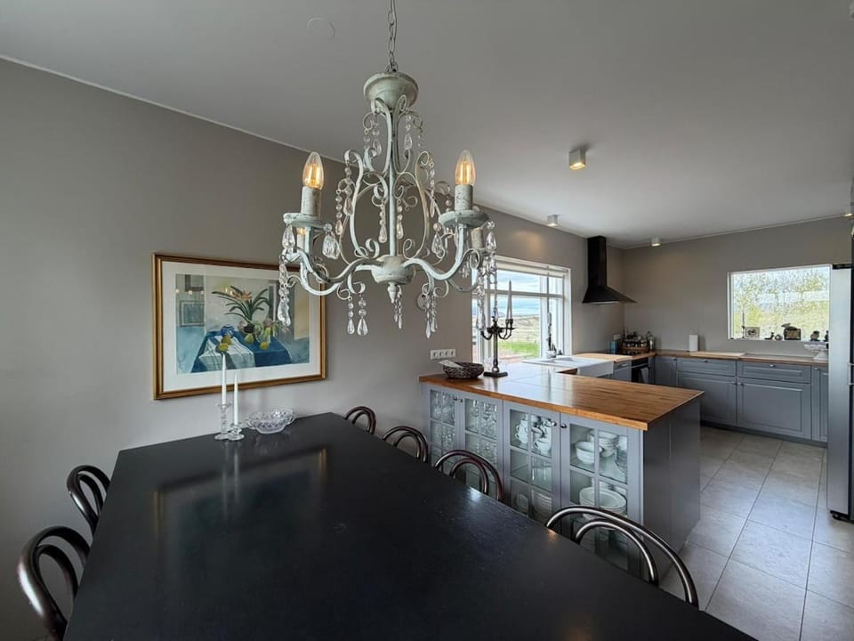 Farmhouse in Iceland with Hot Pool Chalet in Southern Region