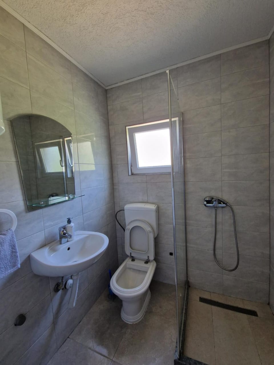 Shower, Toilet, Bathroom