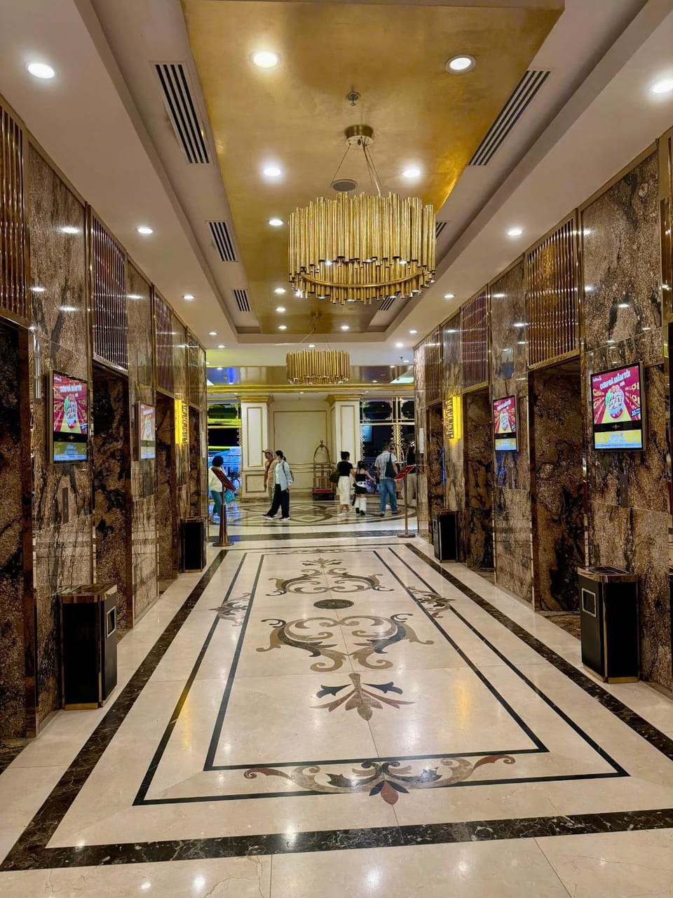 elevator