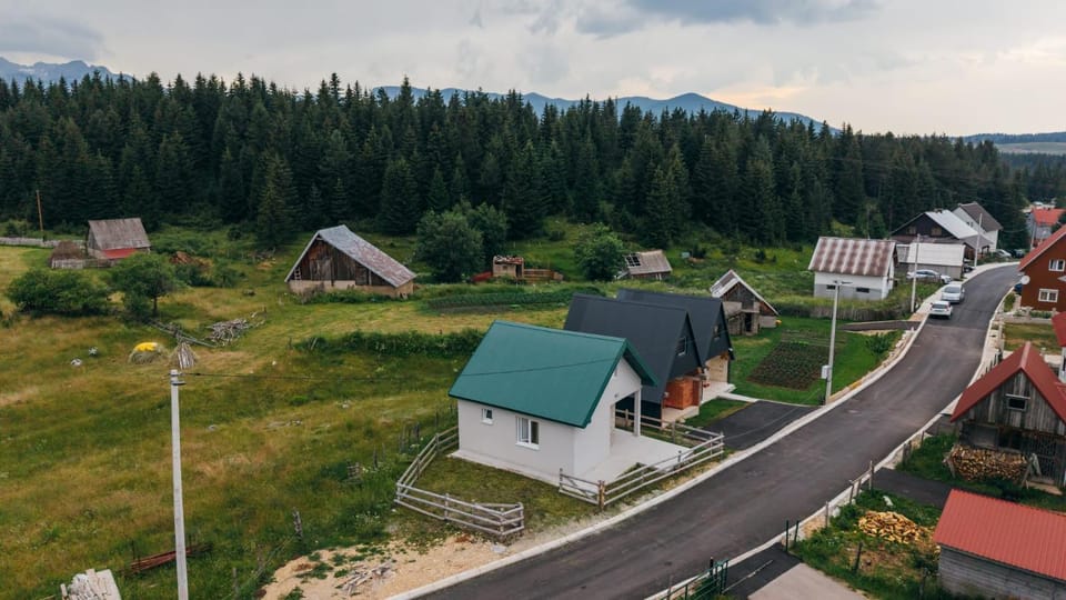 Mountain Soul Žabljak House in Montenegro